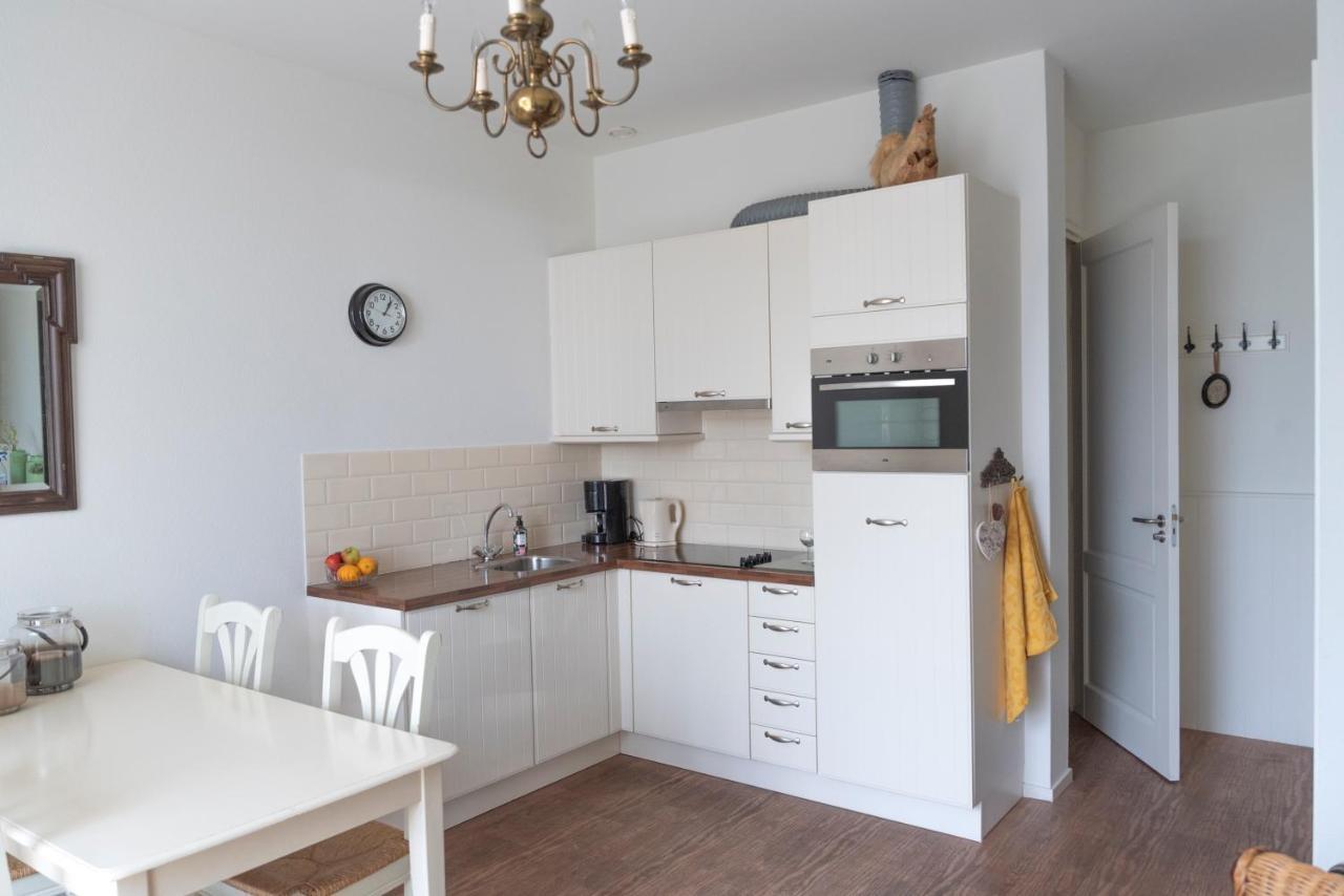 De Dorsvloer Appartement Drimmelen Buitenkant foto